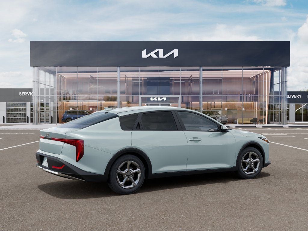 2026 Kia K4 Base