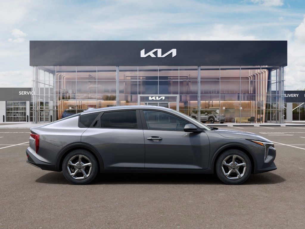 2026 Kia K4 Base
