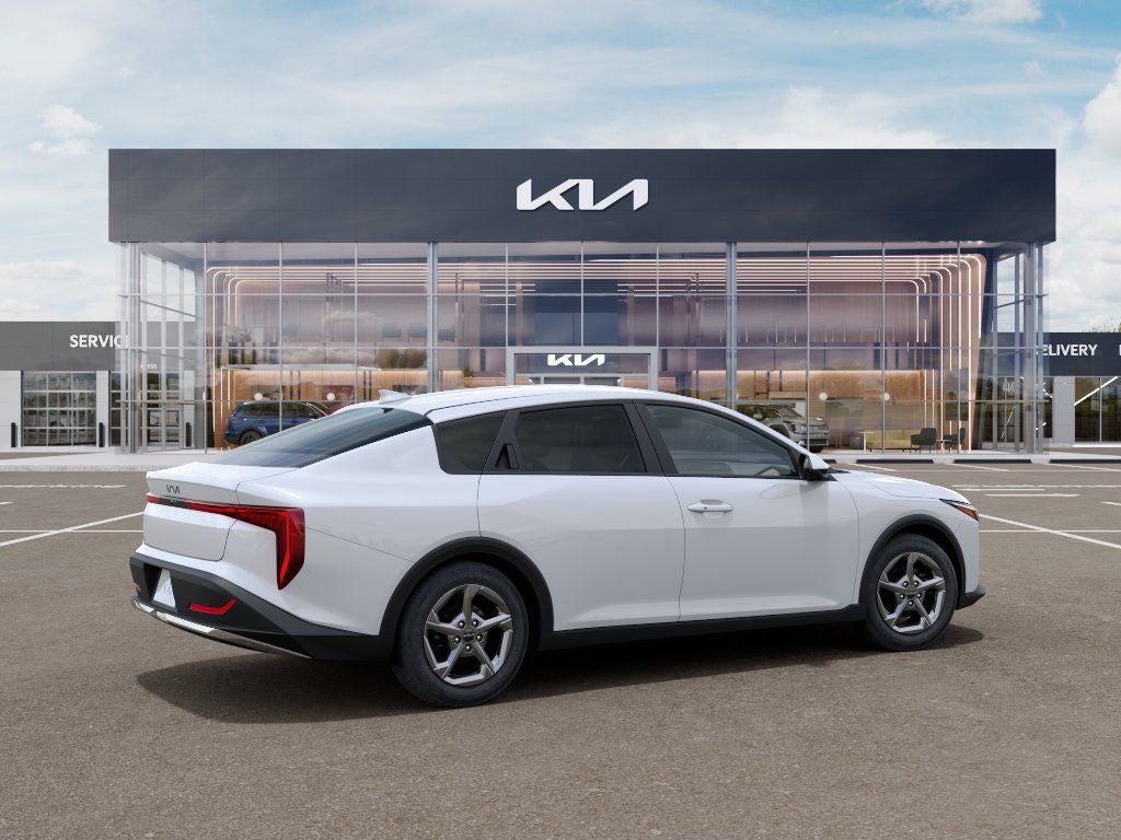 2026 Kia K4 Base