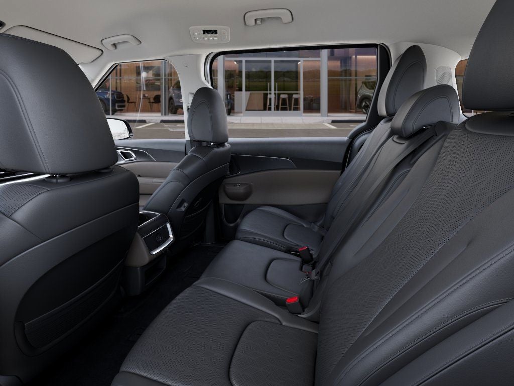 2026 Kia Carnival Base