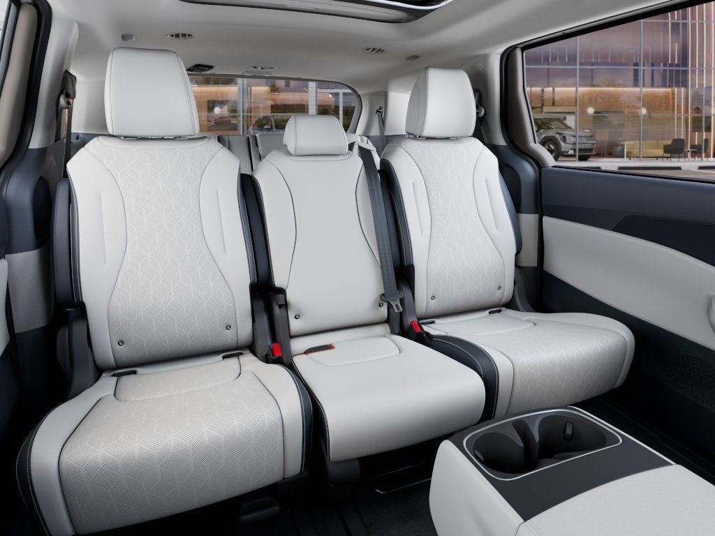 2026 Kia Carnival Hybrid Base