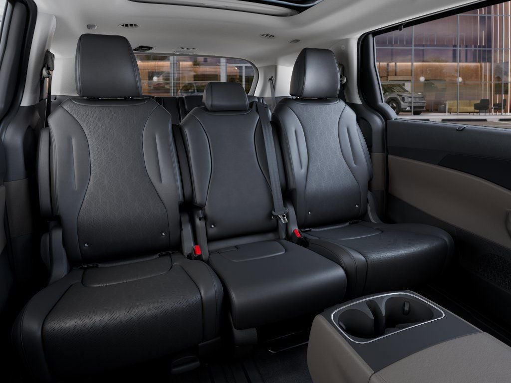 2026 Kia Carnival Hybrid Base