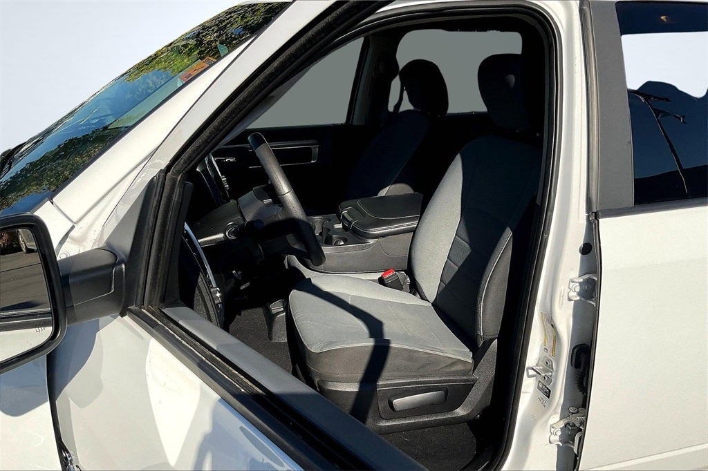 2021 RAM 1500 Classic SLT