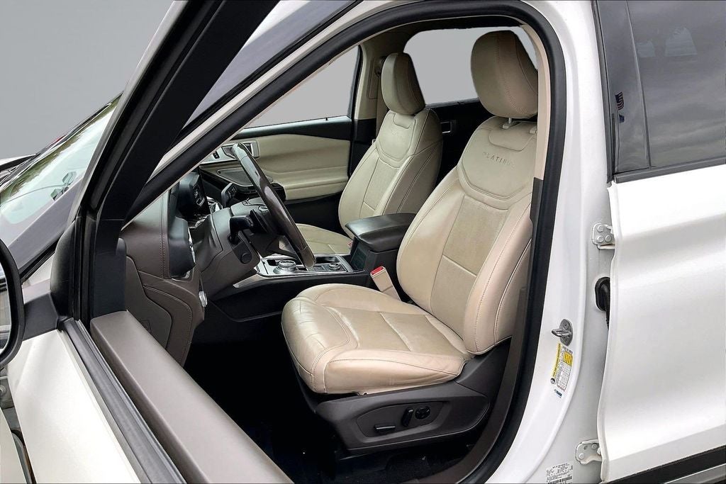 2021 Ford Explorer Platinum