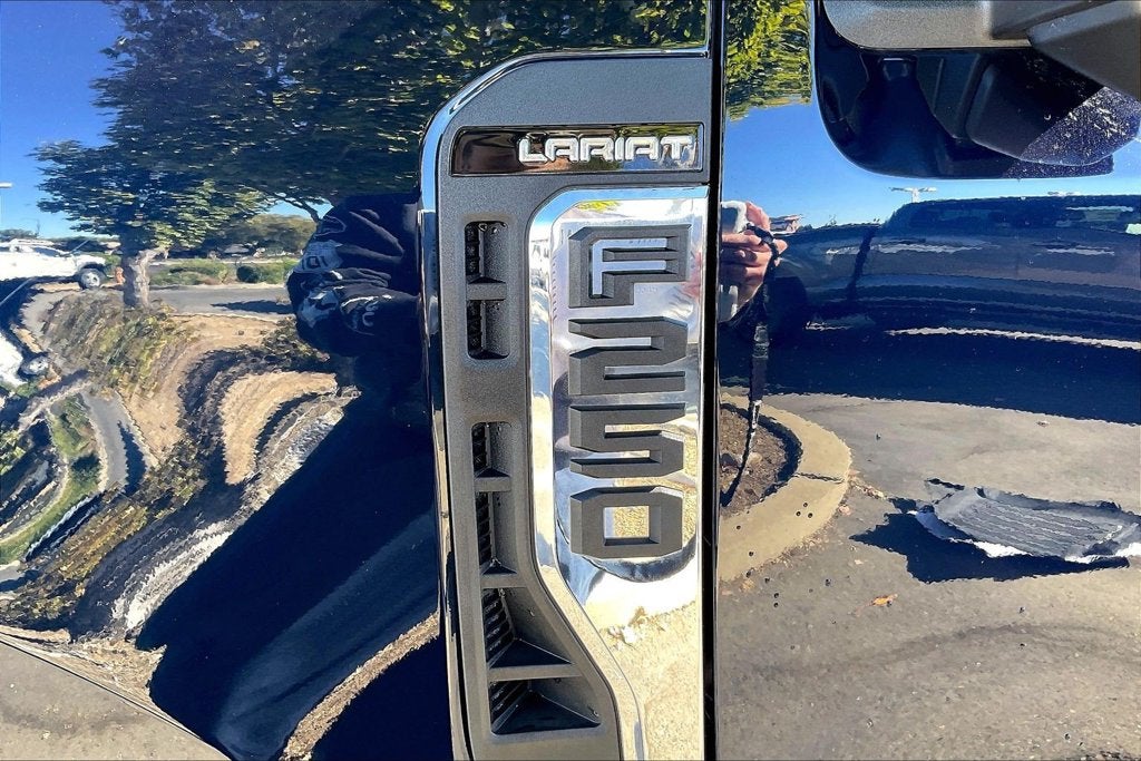 2024 Ford F-250SD Lariat
