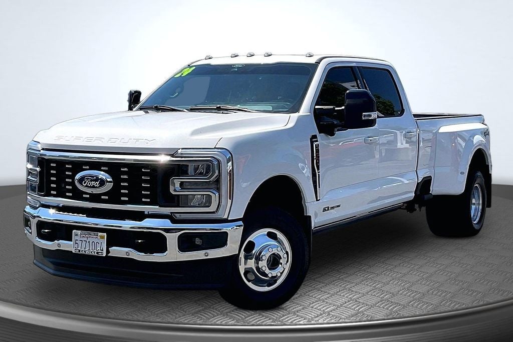 2024 Ford F-350SD Lariat DRW