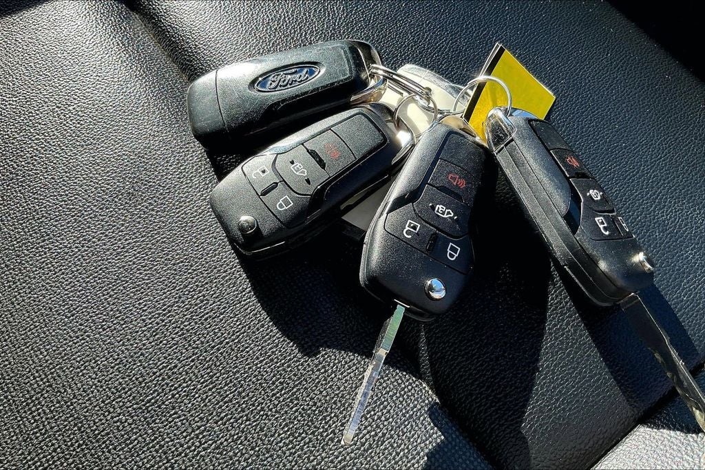 2023 Ford Transit-250 Base