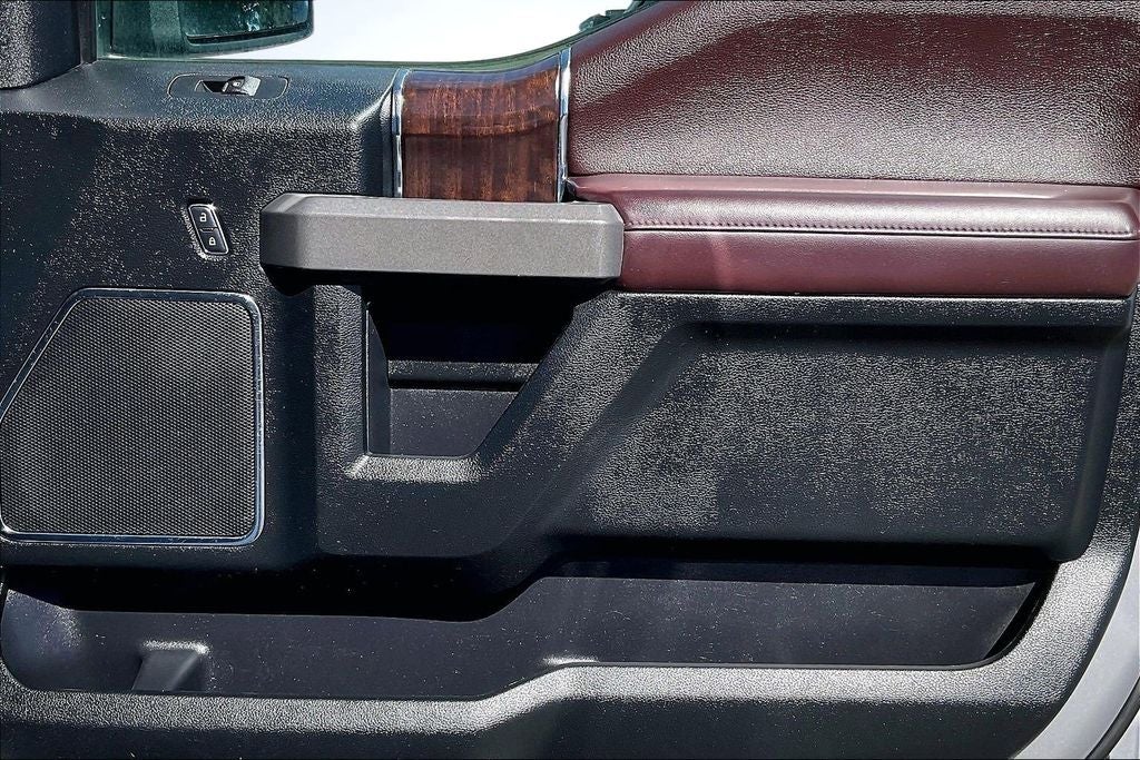 2017 Ford F-150 Platinum