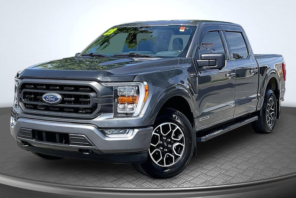2023 Ford F-150 XLT 4x4 SuperCrew 145 in's photo