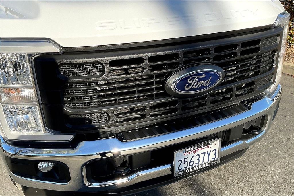 2023 Ford F-350SD XL