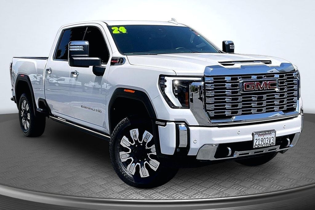 2024 GMC Sierra 2500HD Denali