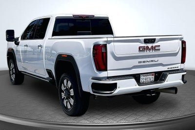 2024 GMC Sierra 2500HD Denali