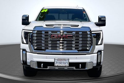 2024 GMC Sierra 2500HD Denali