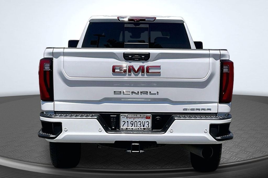 2024 GMC Sierra 2500HD Denali