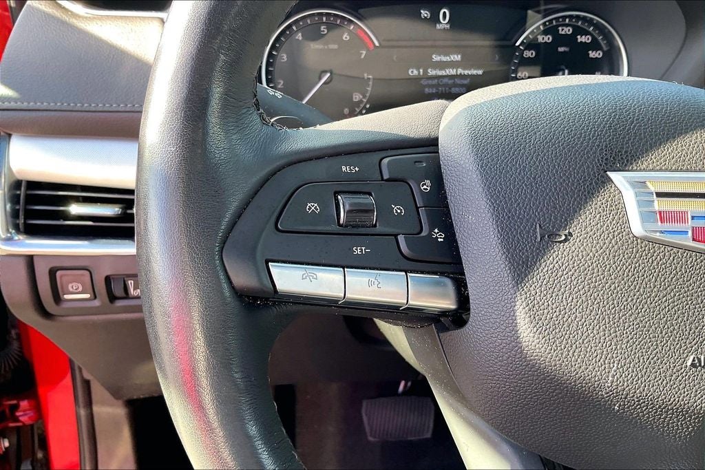 2023 Cadillac XT4 Premium Luxury