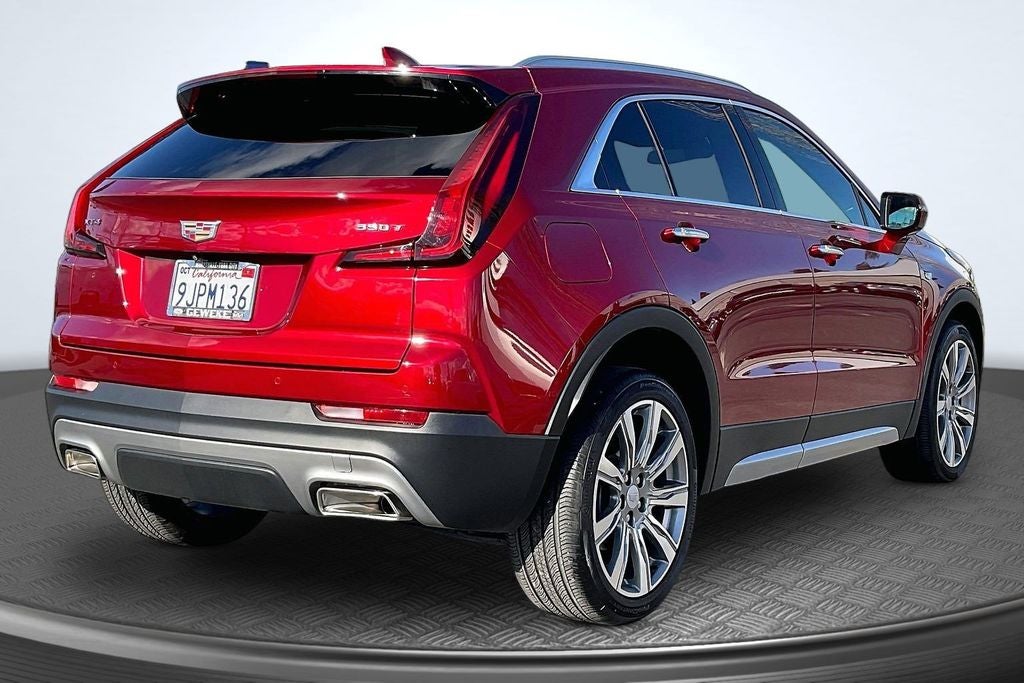 2023 Cadillac XT4 Premium Luxury