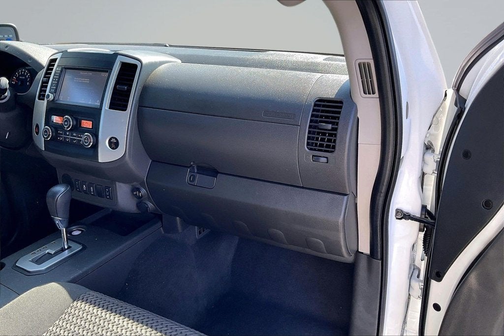 2021 Nissan Frontier SV