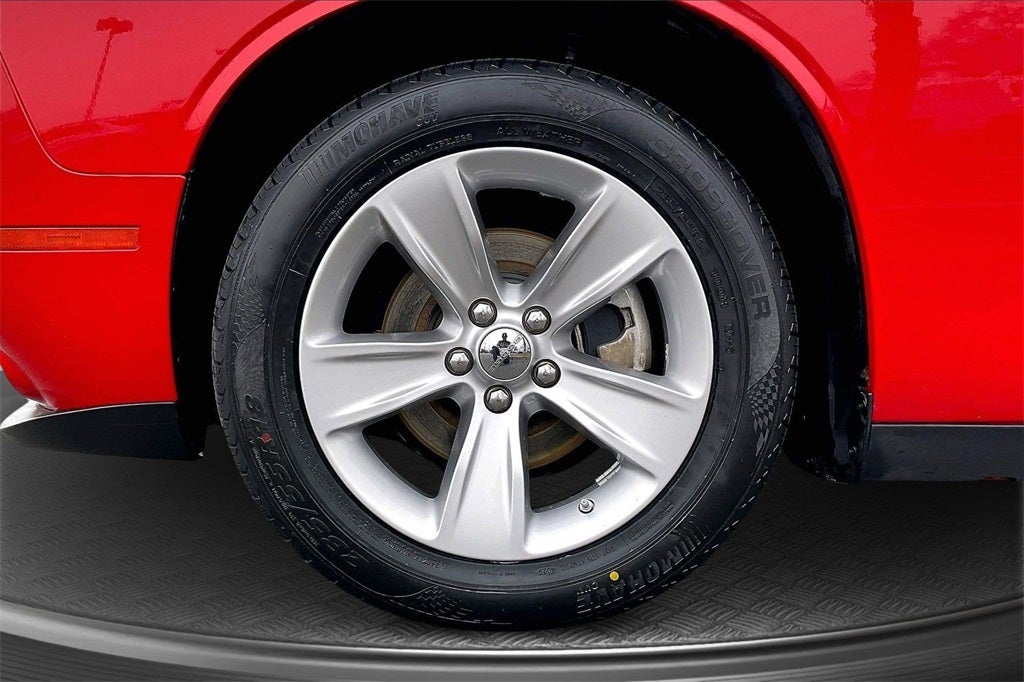 2023 Dodge Challenger SXT