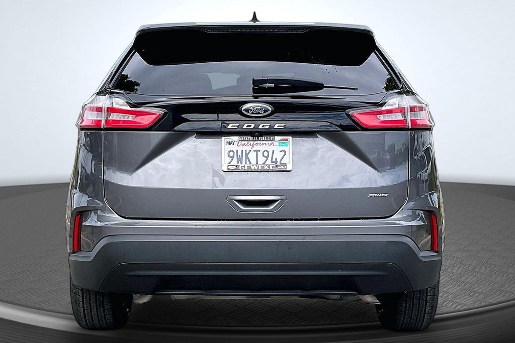 2023 Ford Edge SE
