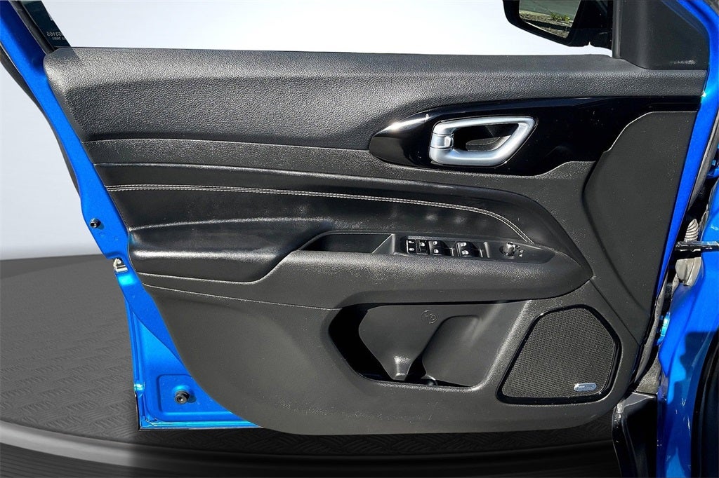 2023 Jeep Compass Altitude