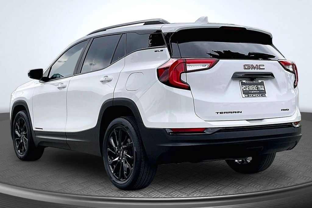 2023 GMC Terrain SLE
