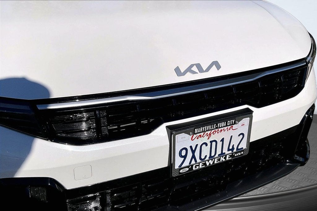 2025 Kia K4 GT-Line