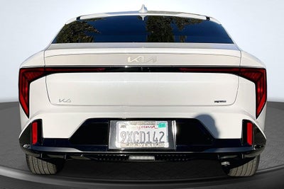 2025 Kia K4 GT-Line