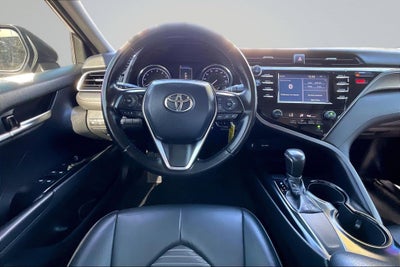 2019 Toyota Camry SE