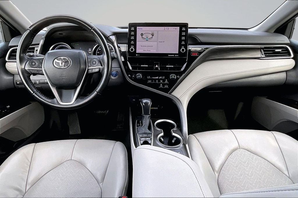2023 Toyota Camry Hybrid XLE