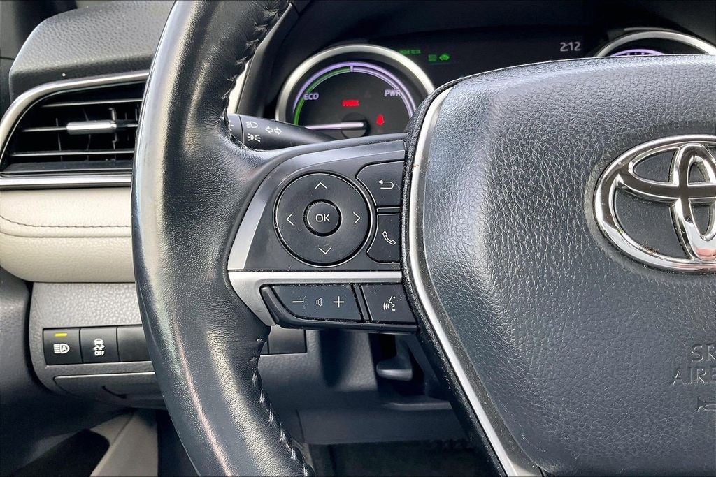 2023 Toyota Camry Hybrid XLE