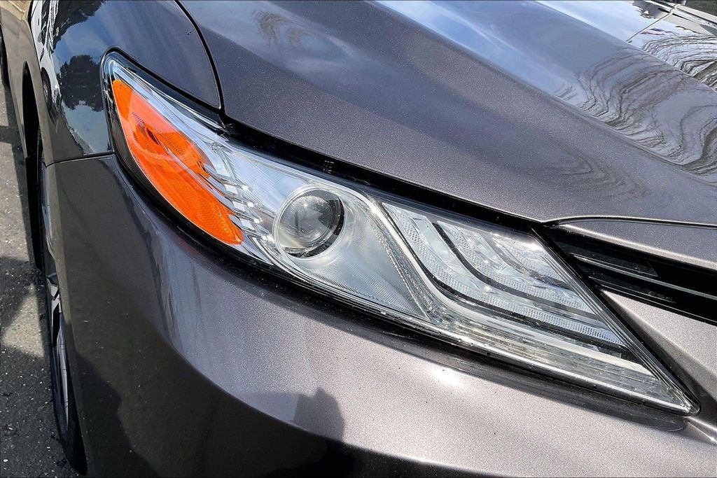 2023 Toyota Camry Hybrid XLE