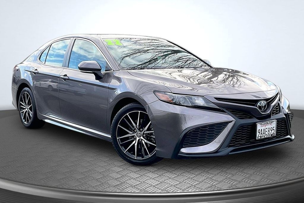 2022 Toyota Camry SE Nightshade
