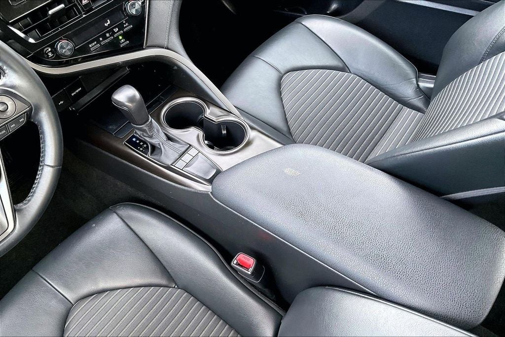 2022 Toyota Camry SE Nightshade