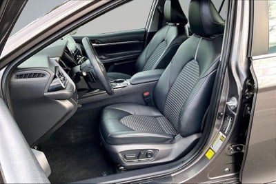 2022 Toyota Camry SE Nightshade
