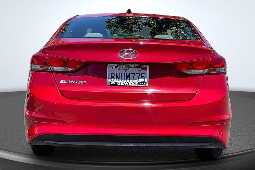 2017 Hyundai Elantra SE