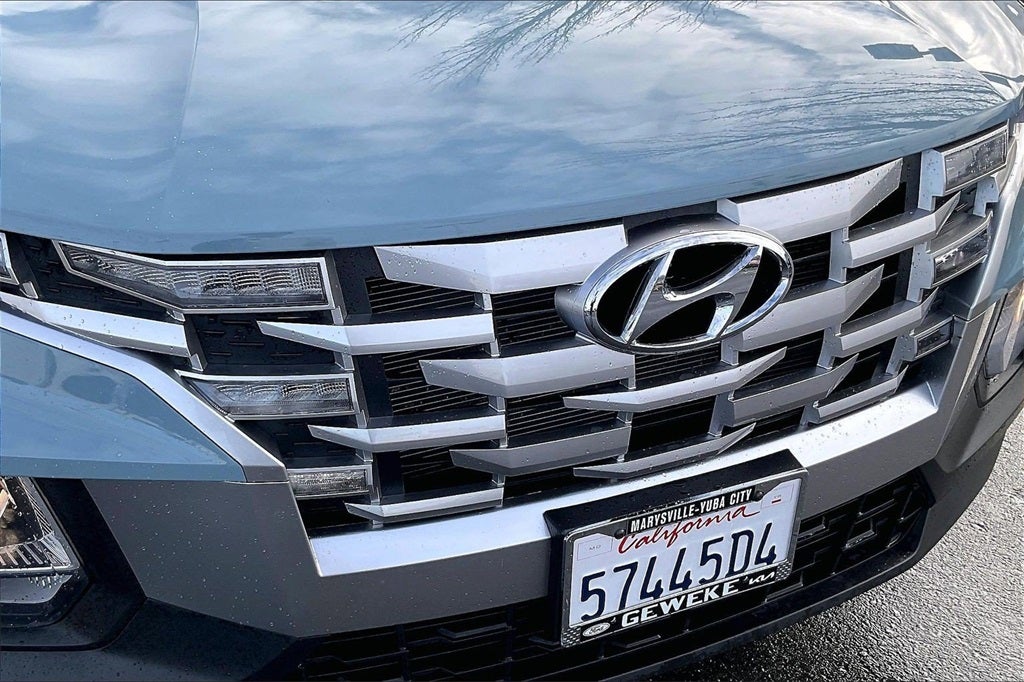 2023 Hyundai Santa Cruz SE