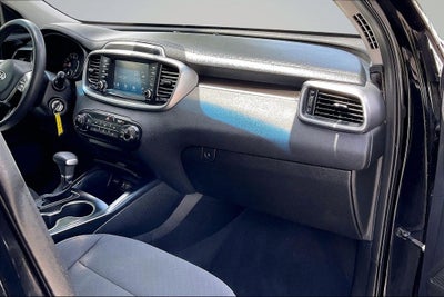 2020 Kia Sorento LX