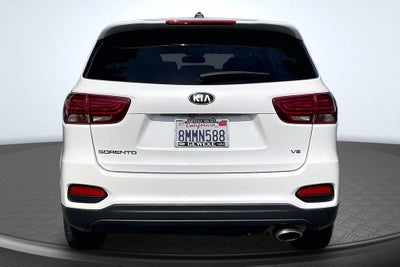 2019 Kia Sorento LX