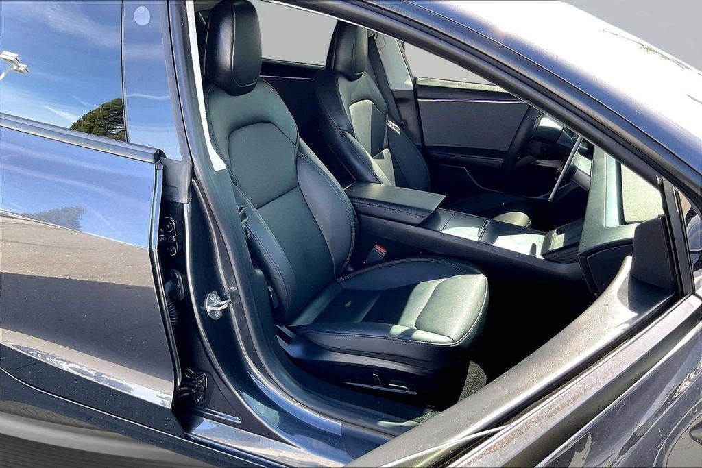 2024 Tesla Model 3 Base