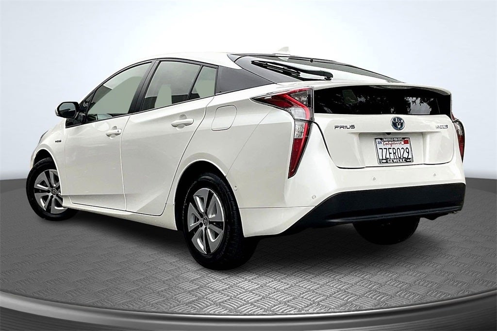 2017 Toyota Prius One