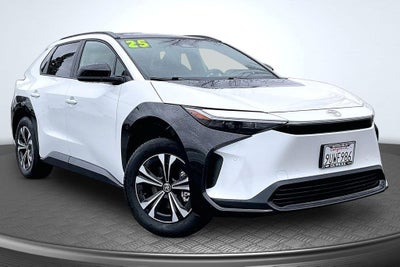 2025 Toyota bZ4X XLE