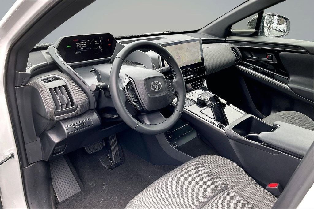 2025 Toyota bZ4X XLE