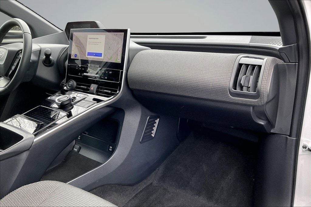 2025 Toyota bZ4X XLE