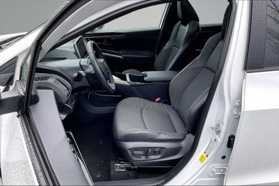 2025 Toyota bZ4X XLE