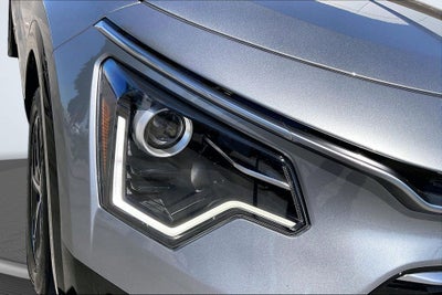 2025 Kia Niro SX