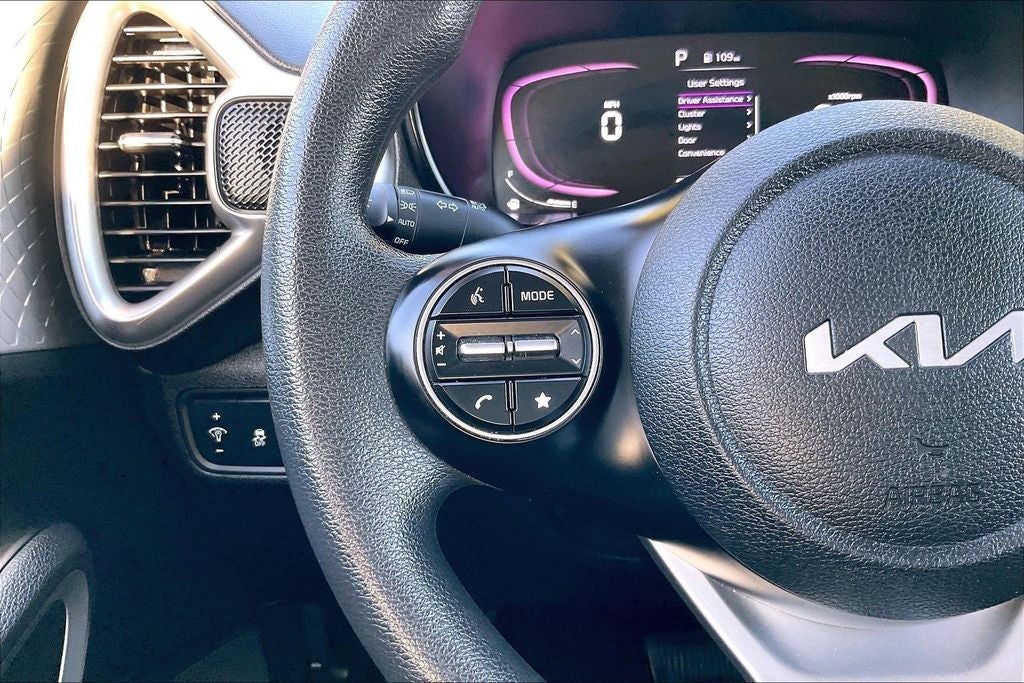 2024 Kia Soul LX