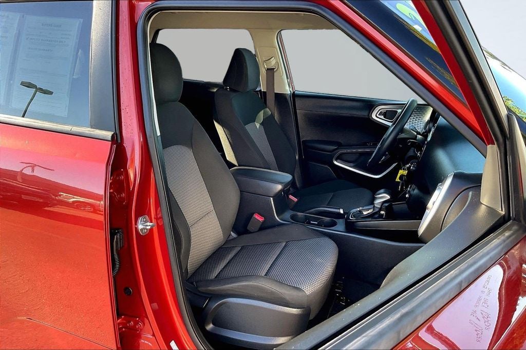 2024 Kia Soul LX